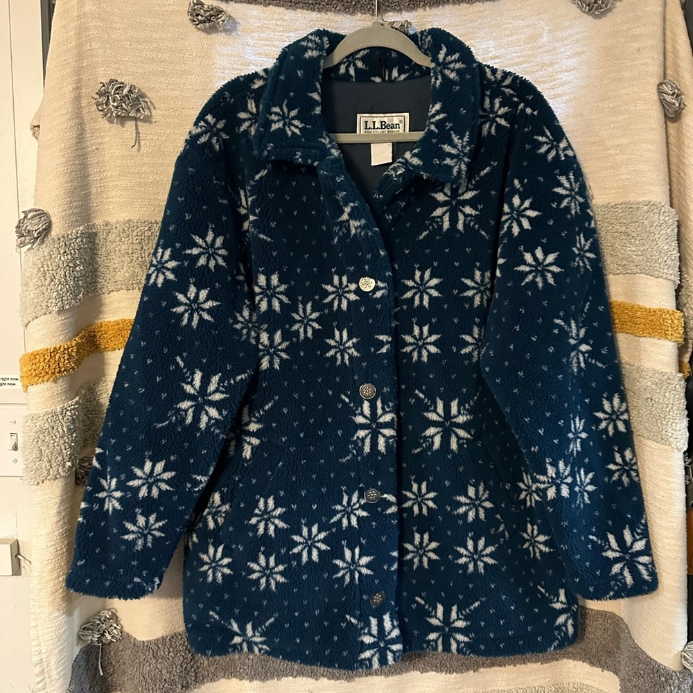 Vintage LL Bean Navy Snowflake Sherpa Fleece Coat - Women’s Large - Picture 5 of 10